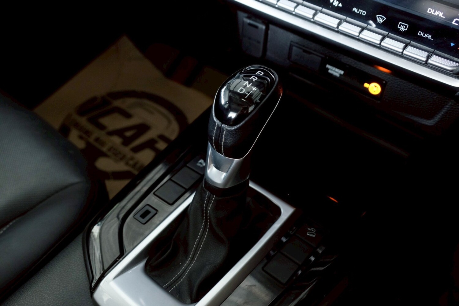 LINE_ALBUM_DMAX 1.9 HI-LANDER M ปี2020 สีบรอนซ์ 4dr auto_260702_17