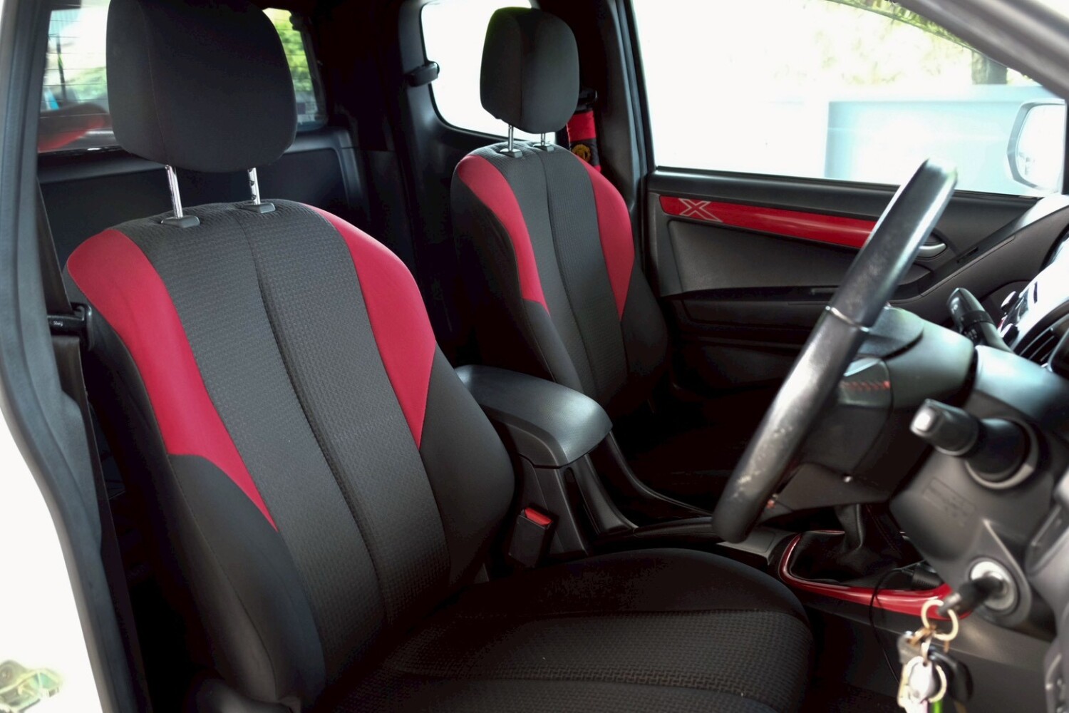LINE_ALBUM_Dmax 1.9 x-series cab ปี16(แท้) สีขาว ไมล์80000km_260713_10