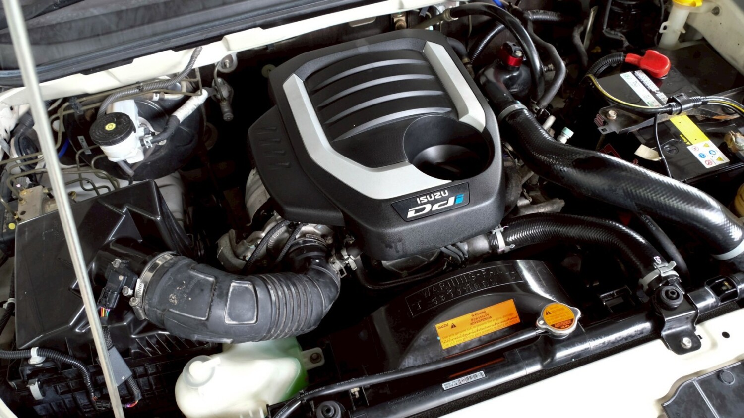 LINE_ALBUM_Dmax 1.9 x-series cab ปี16(แท้) สีขาว ไมล์80000km_260713_19
