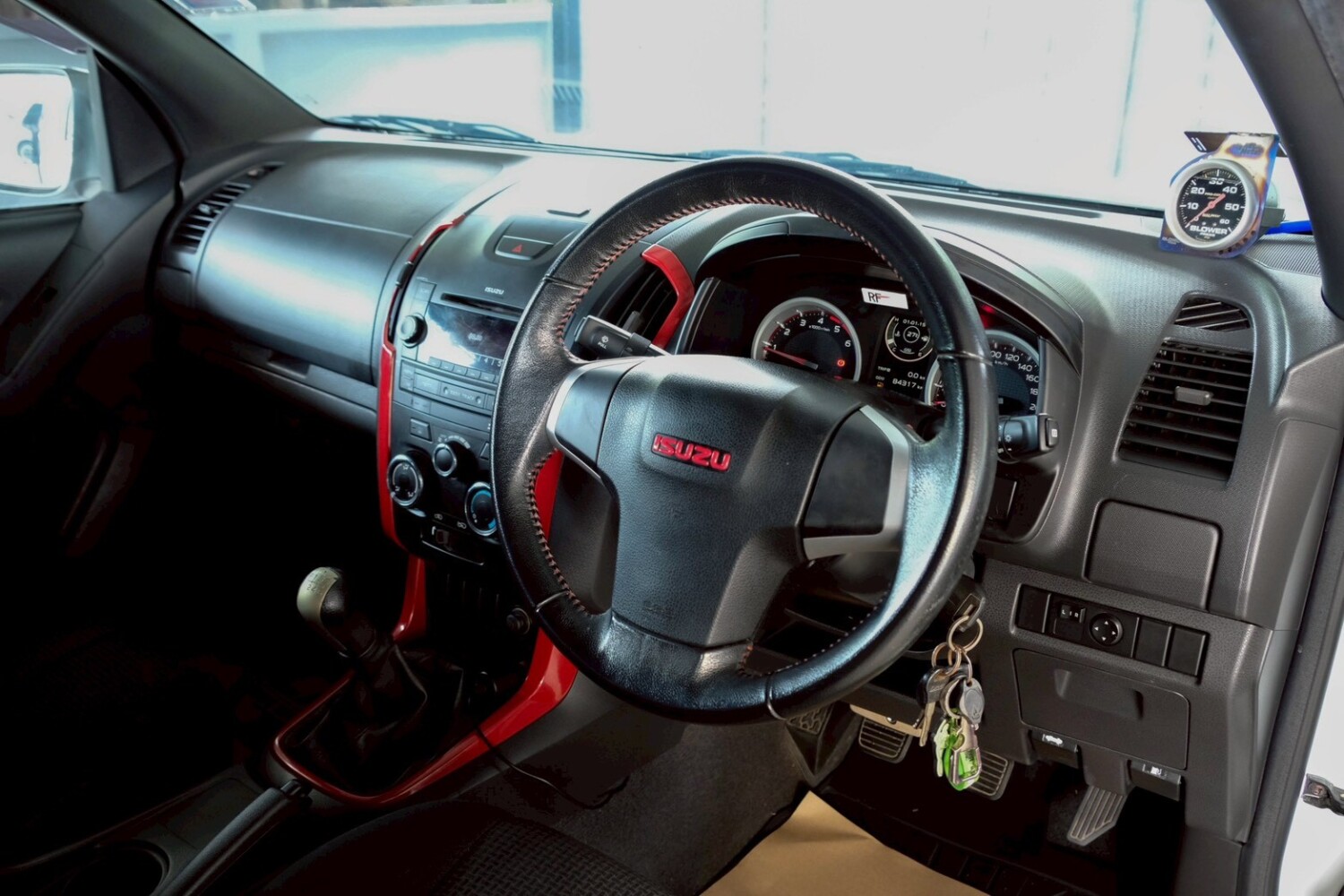 LINE_ALBUM_Dmax 1.9 x-series cab ปี16(แท้) สีขาว ไมล์80000km_260713_9