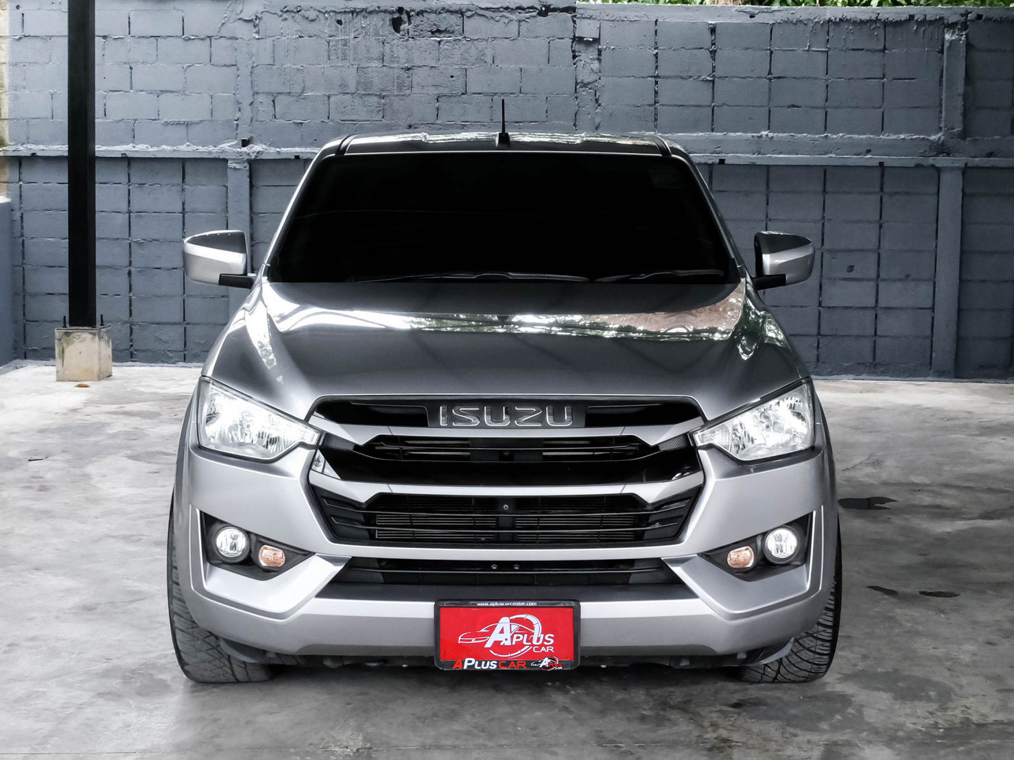 LINE_ALBUM_Dmax cab 1.9 ปี22 สีบรอนซ์ ไมล์ 19,000km ล้อte37_260629_2