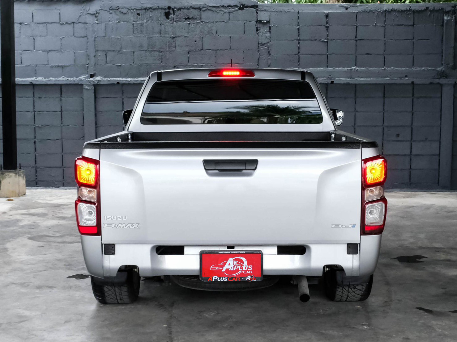 LINE_ALBUM_Dmax cab 1.9 ปี22 สีบรอนซ์ ไมล์ 19,000km ล้อte37_260629_7