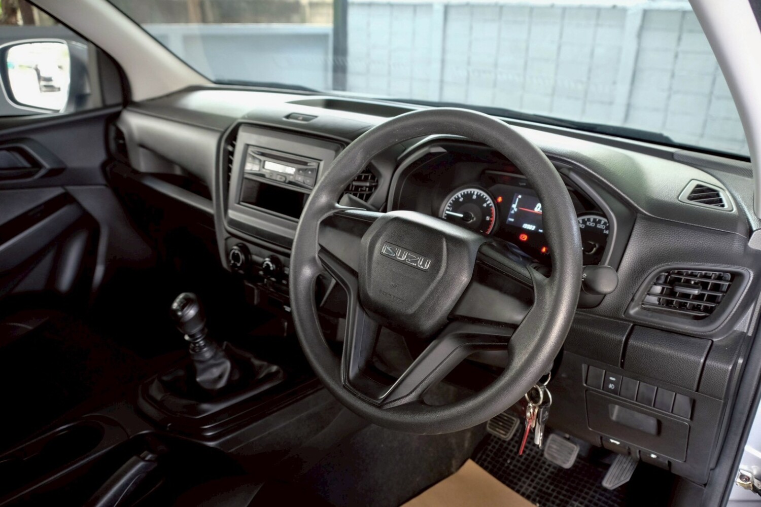LINE_ALBUM_Dmax cab 1.9 ปี22 สีบรอนซ์ ไมล์ 19,000km ล้อte37_260629_9