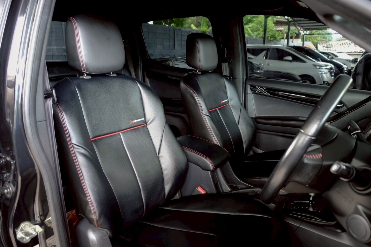 LINE_ALBUM_Dmax xseries ปี2019 สีดำ4dr เกียร์auto เปลี่ยนใหม่_260626_10