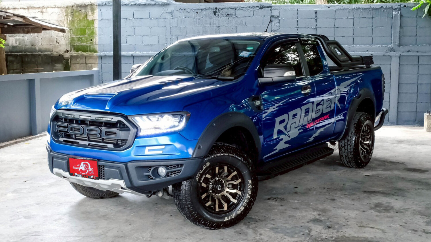 LINE_ALBUM_Ford ranger 2.2 cab hi-rider auto สีน้ำเงิน ปี20_260717_1