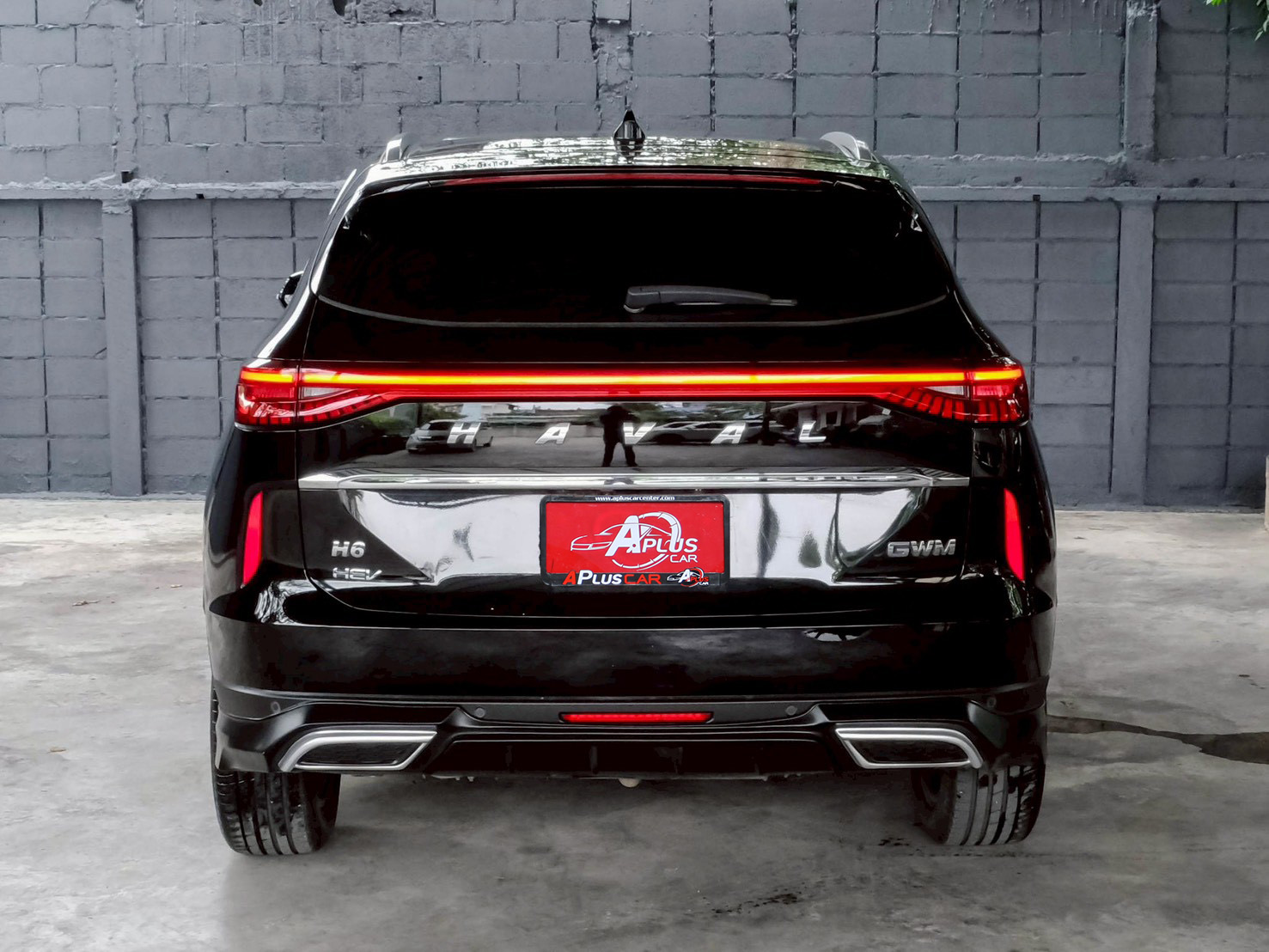 LINE_ALBUM_Haval h6 1.5 hybrid ปี22 จด 23 สีดำ ไมล์ 68,000km_260717_7