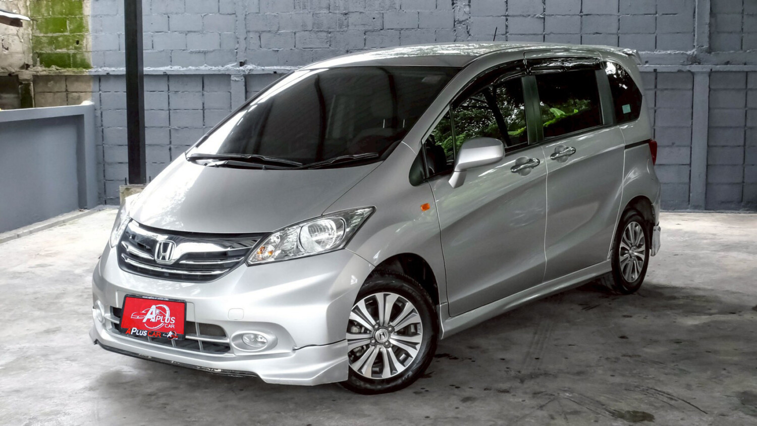 LINE_ALBUM_Honda freed 1.5 se ปี12 จด ปี13 สีบรอนซ์ ไมล์50000_260717_1