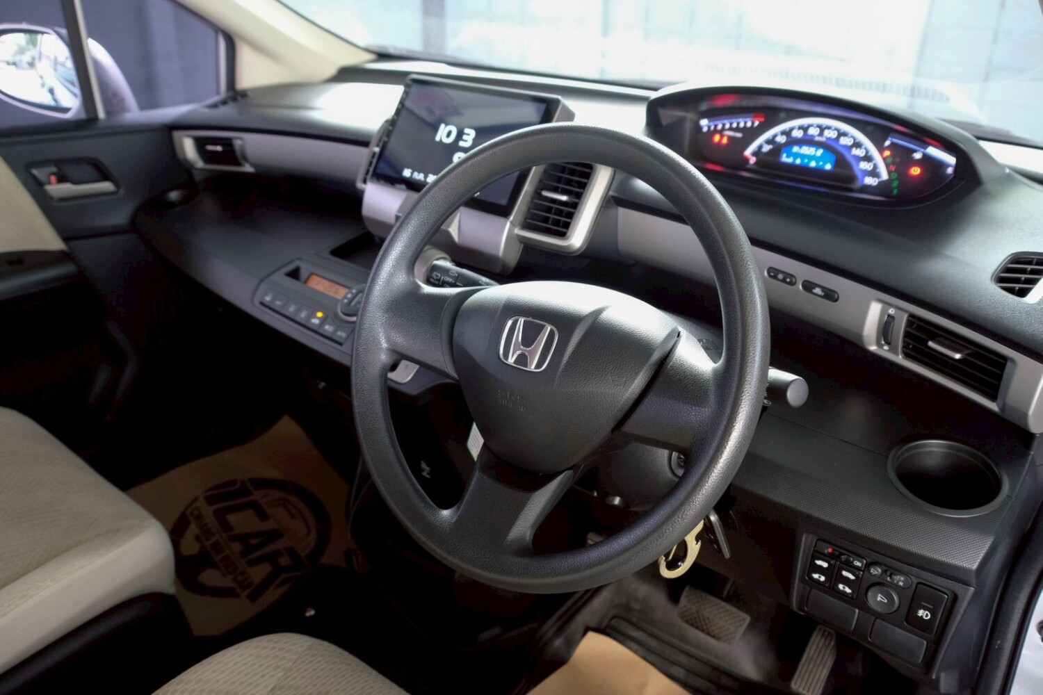 LINE_ALBUM_Honda freed 1.5 se ปี12 จด ปี13 สีบรอนซ์ ไมล์50000_260717_10