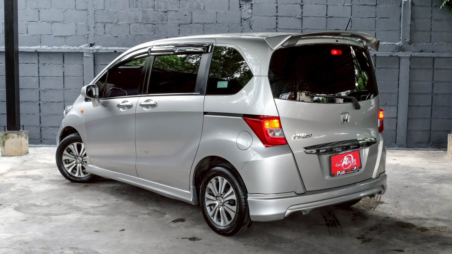 LINE_ALBUM_Honda freed 1.5 se ปี12 จด ปี13 สีบรอนซ์ ไมล์50000_260717_6