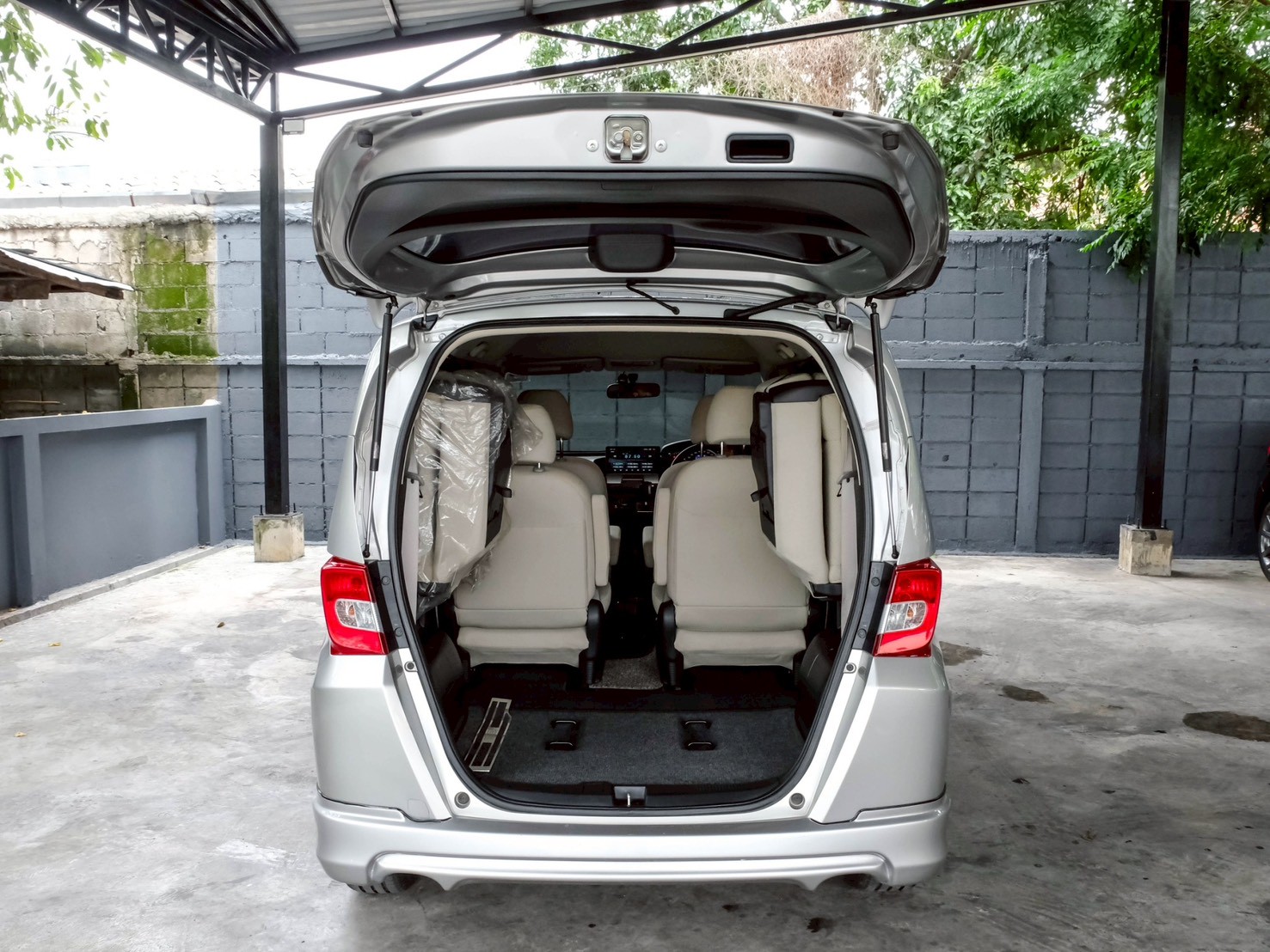 LINE_ALBUM_Honda freed 1.5 se ปี12 จด ปี13 สีบรอนซ์ ไมล์50000_260717_9