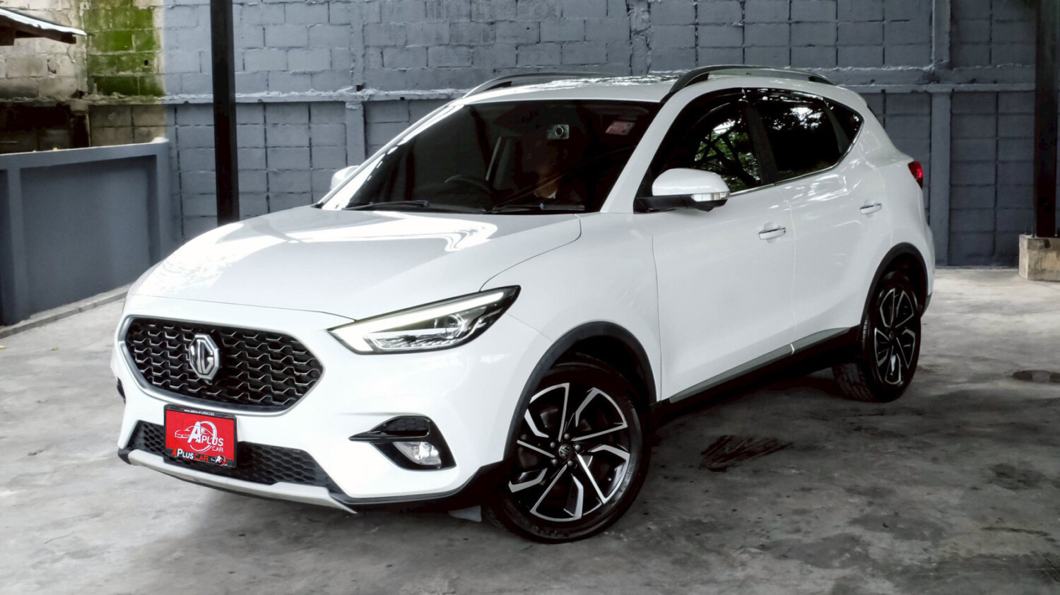 LINE_ALBUM_MG ZS 1.5 X auto ปี20 จด 21 สีขาว ไมล์ 40,000km_260718_1