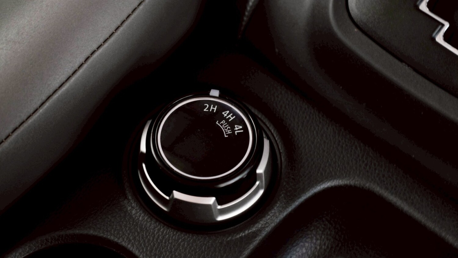 LINE_ALBUM_Mitsubishi triton หัวเดี่ยว ปี21 สีขาว auto 4wd_260702_15