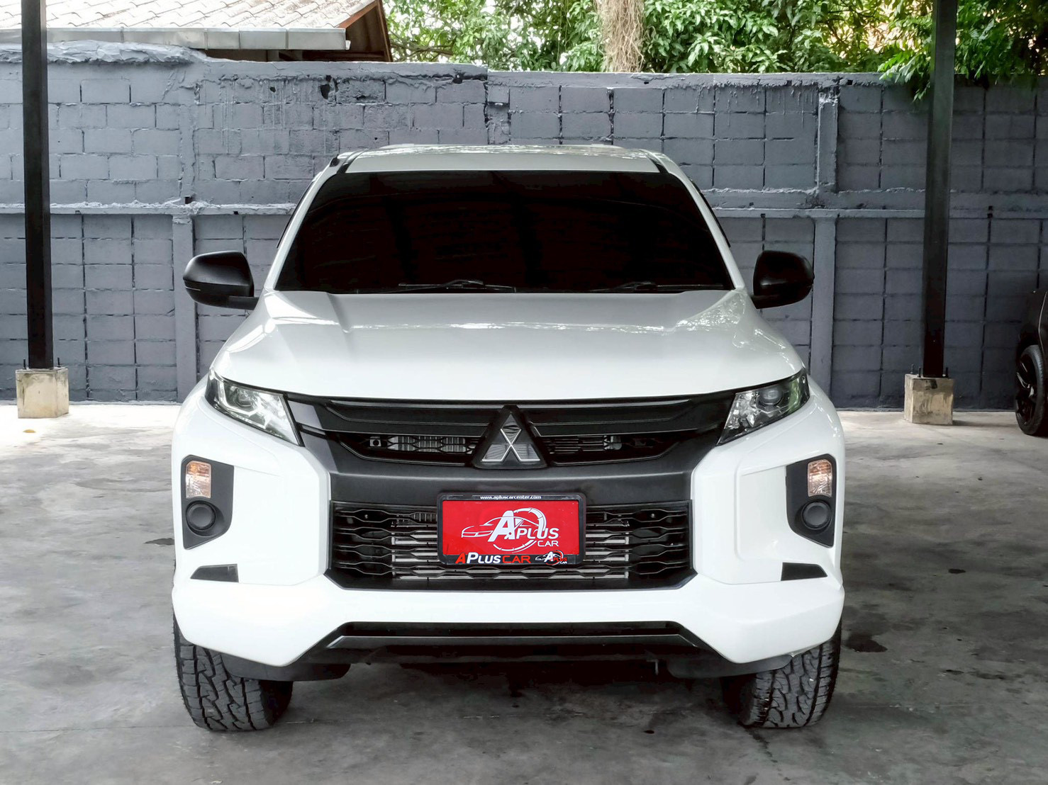 LINE_ALBUM_Mitsubishi triton หัวเดี่ยว ปี21 สีขาว auto 4wd_260702_2