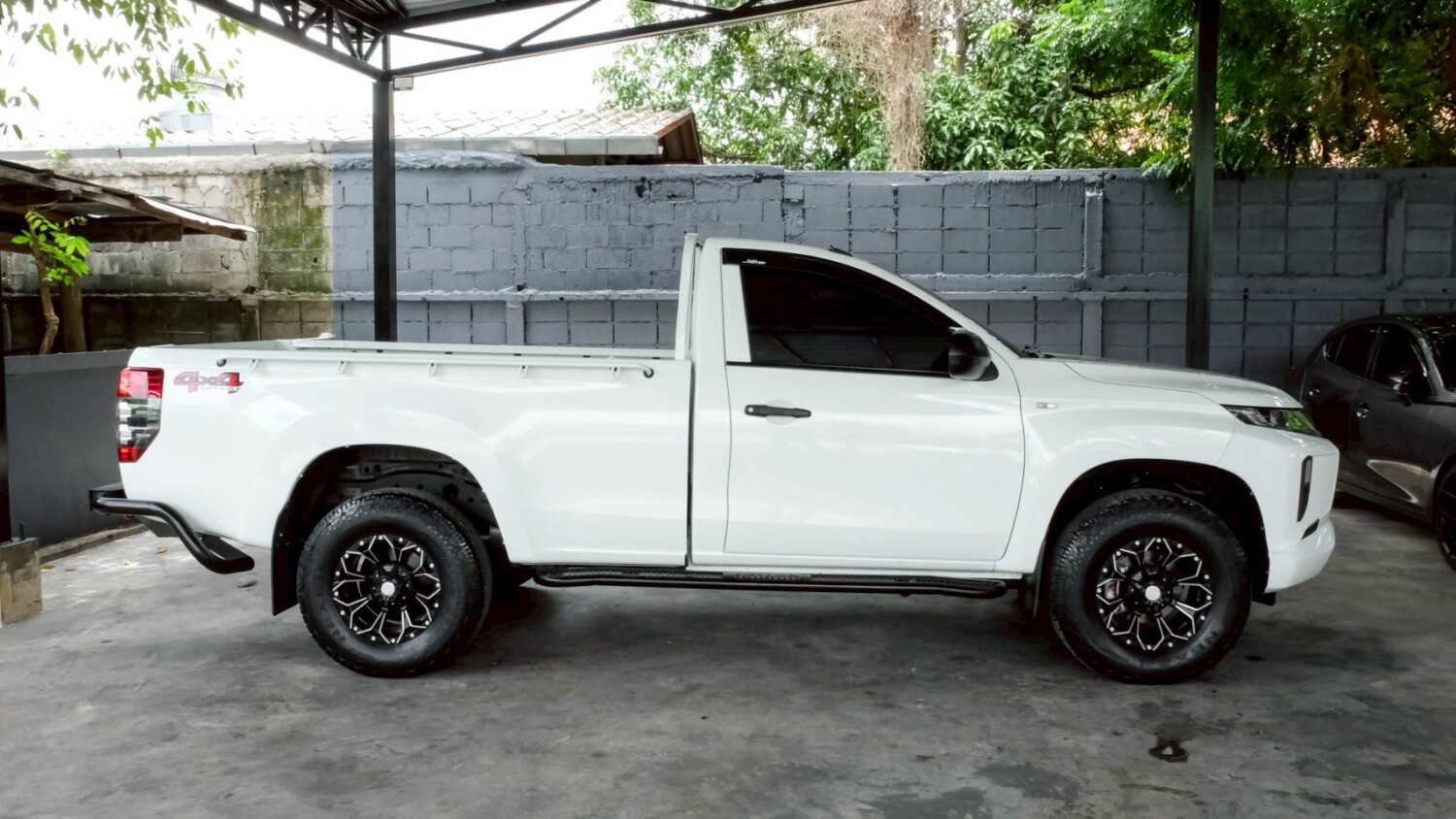 LINE_ALBUM_Mitsubishi triton หัวเดี่ยว ปี21 สีขาว auto 4wd_260702_4