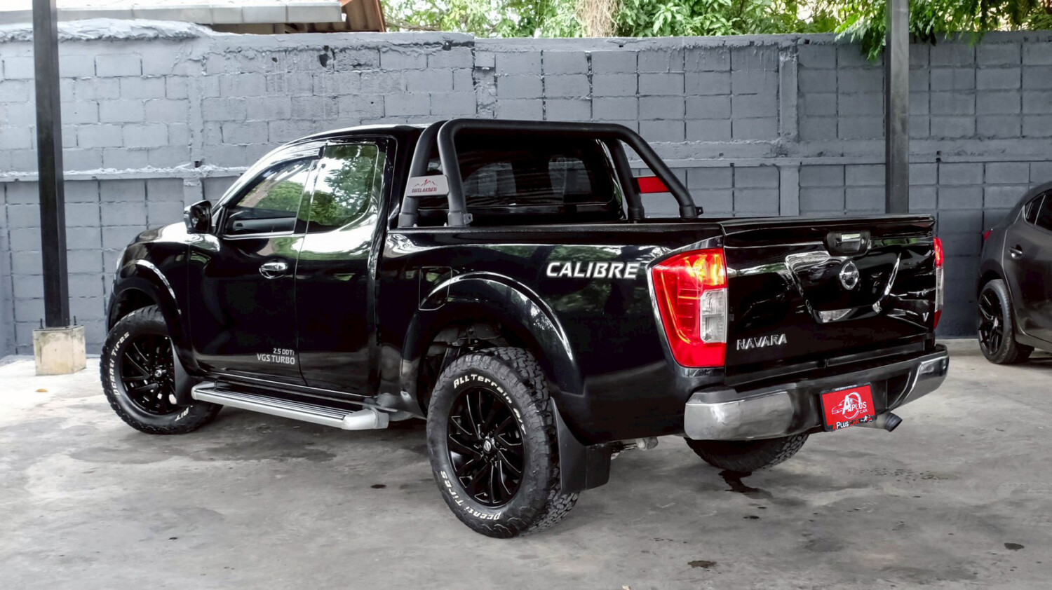 LINE_ALBUM_Nissan navara np300 calibre cab auto ตัวv สีดำ_260630_6