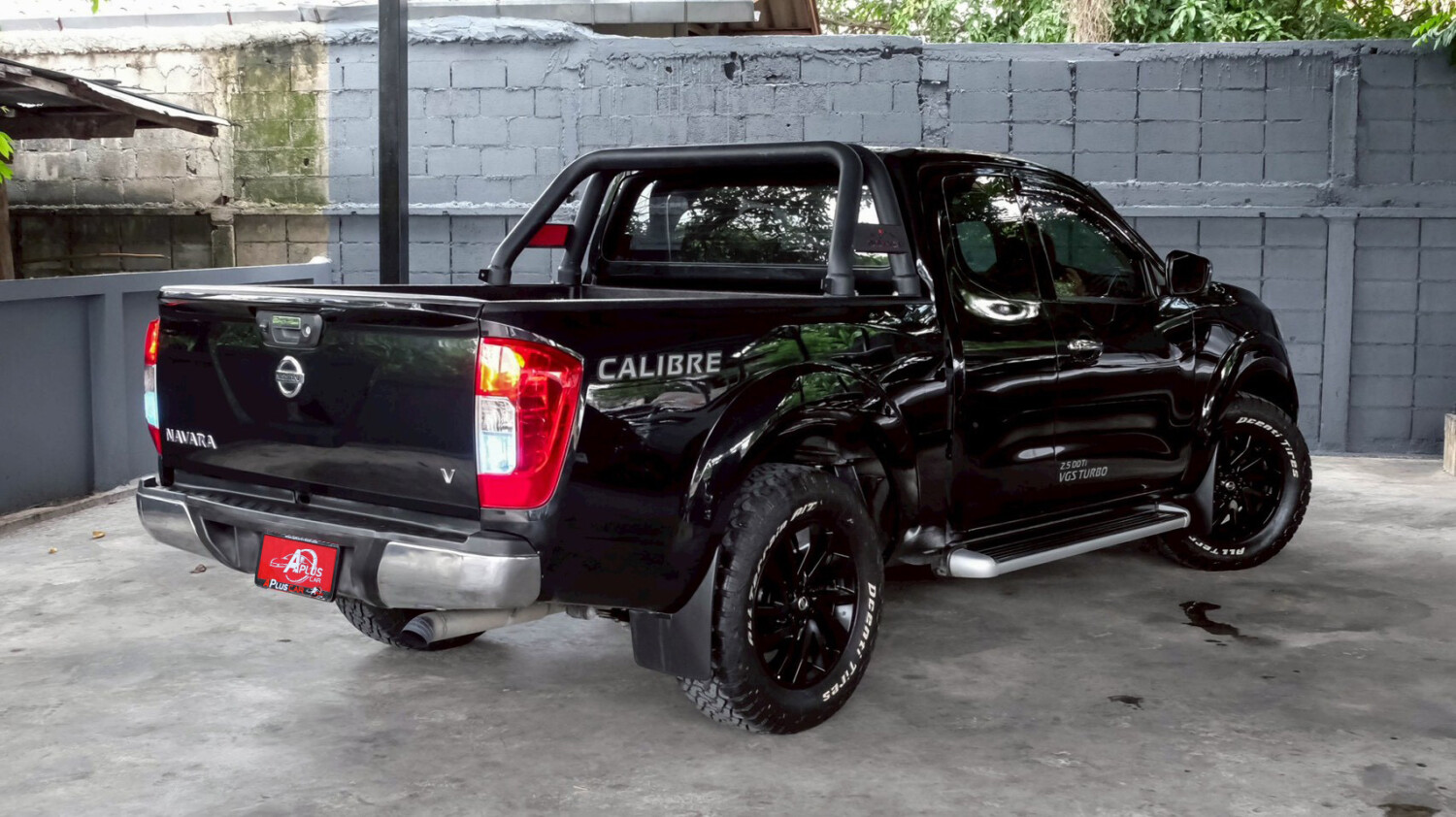 LINE_ALBUM_Nissan navara np300 calibre cab auto ตัวv สีดำ_260630_8