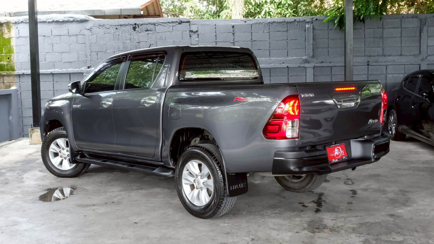 LINE_ALBUM_REVO 4DR 2.4 J PLUS PRERUNNER ปี18 จด 19 สีเทา mt_260715_6