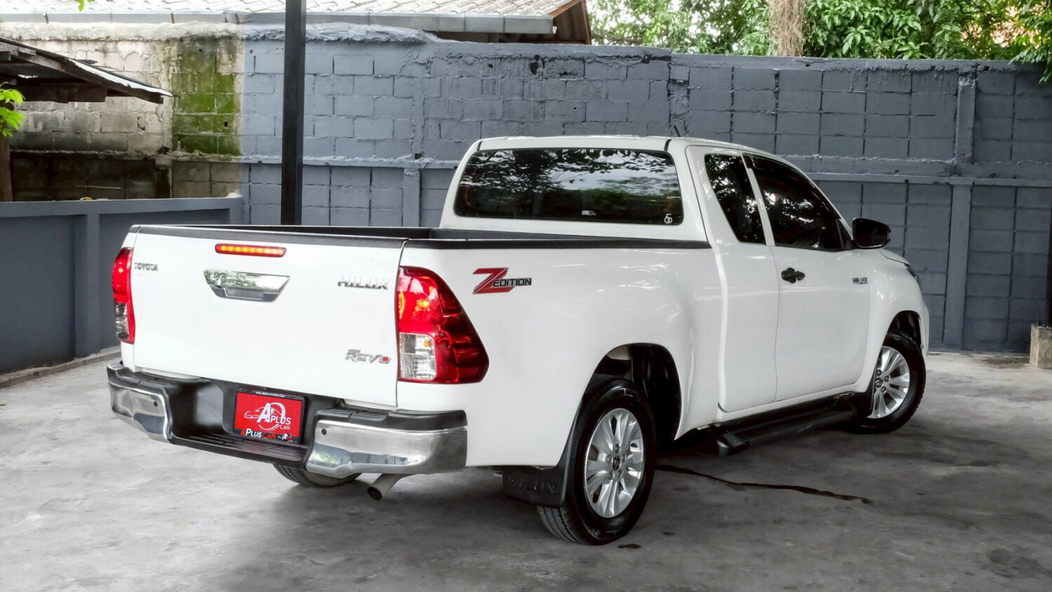 LINE_ALBUM_Revo 2.4 cab สีขาว ปี22 auto Z edition ไมล์60000km_260625_8