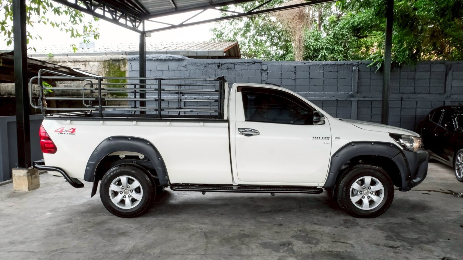 LINE_ALBUM_Revo 2.8 ตอนเดียว ปี15 จด ปี16 สีขาว 4wd เกียร์ mt_260717_4