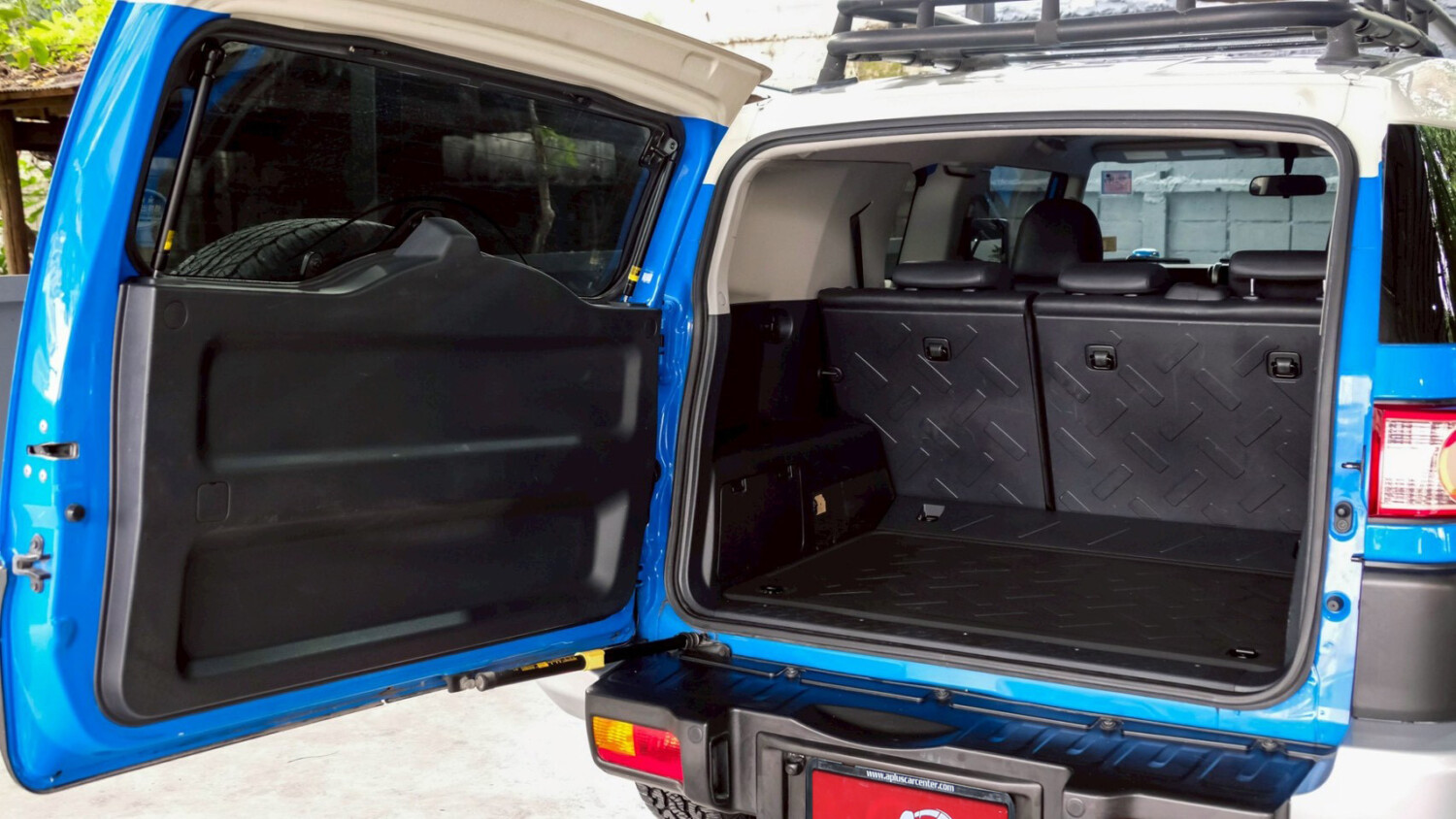 LINE_ALBUM_TOYOTA FJ CRUISER 4.0 v6 ปี12 สีน้ำเงิน ไมล์ 50000_260718_10