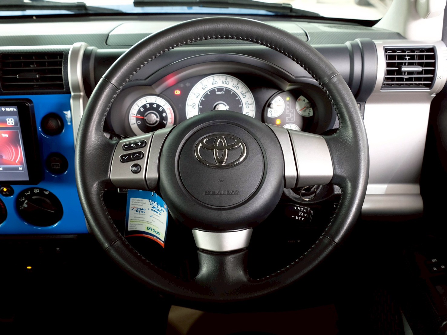 LINE_ALBUM_TOYOTA FJ CRUISER 4.0 v6 ปี12 สีน้ำเงิน ไมล์ 50000_260718_19