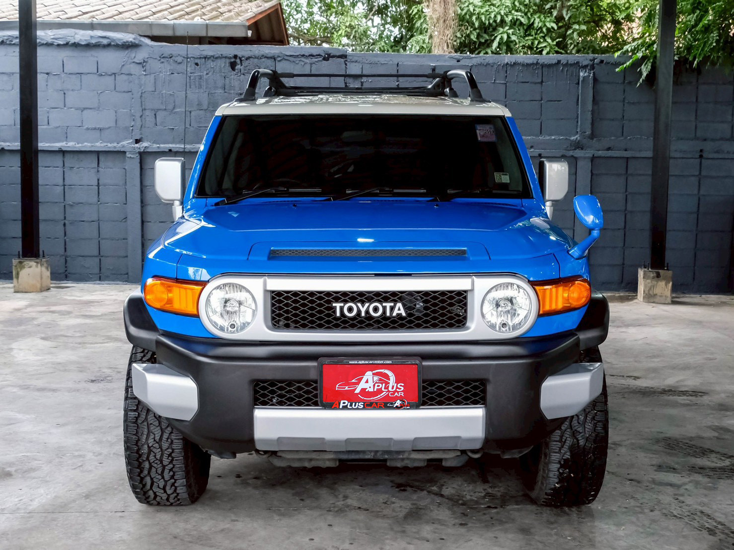 LINE_ALBUM_TOYOTA FJ CRUISER 4.0 v6 ปี12 สีน้ำเงิน ไมล์ 50000_260718_2