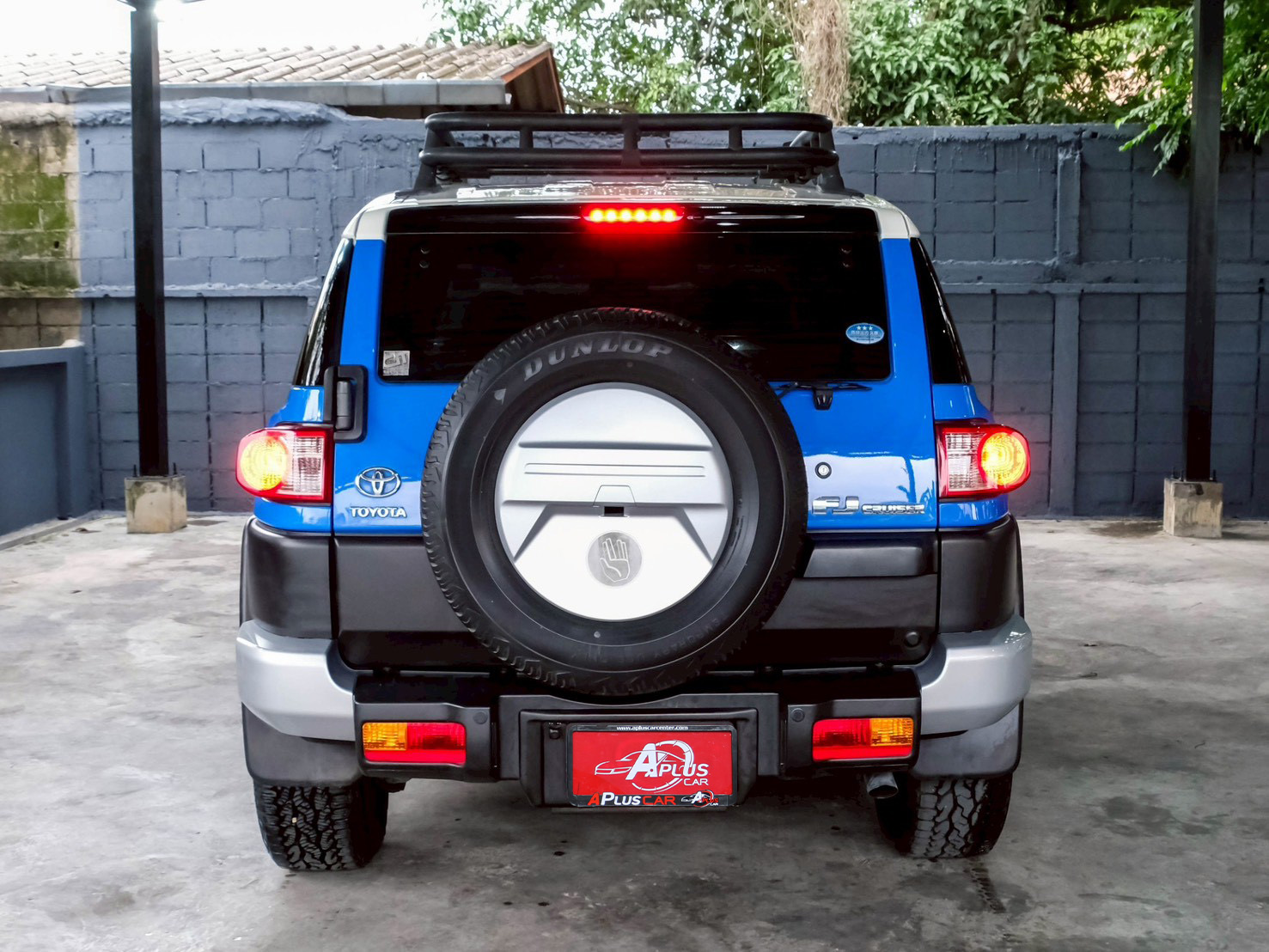 LINE_ALBUM_TOYOTA FJ CRUISER 4.0 v6 ปี12 สีน้ำเงิน ไมล์ 50000_260718_7