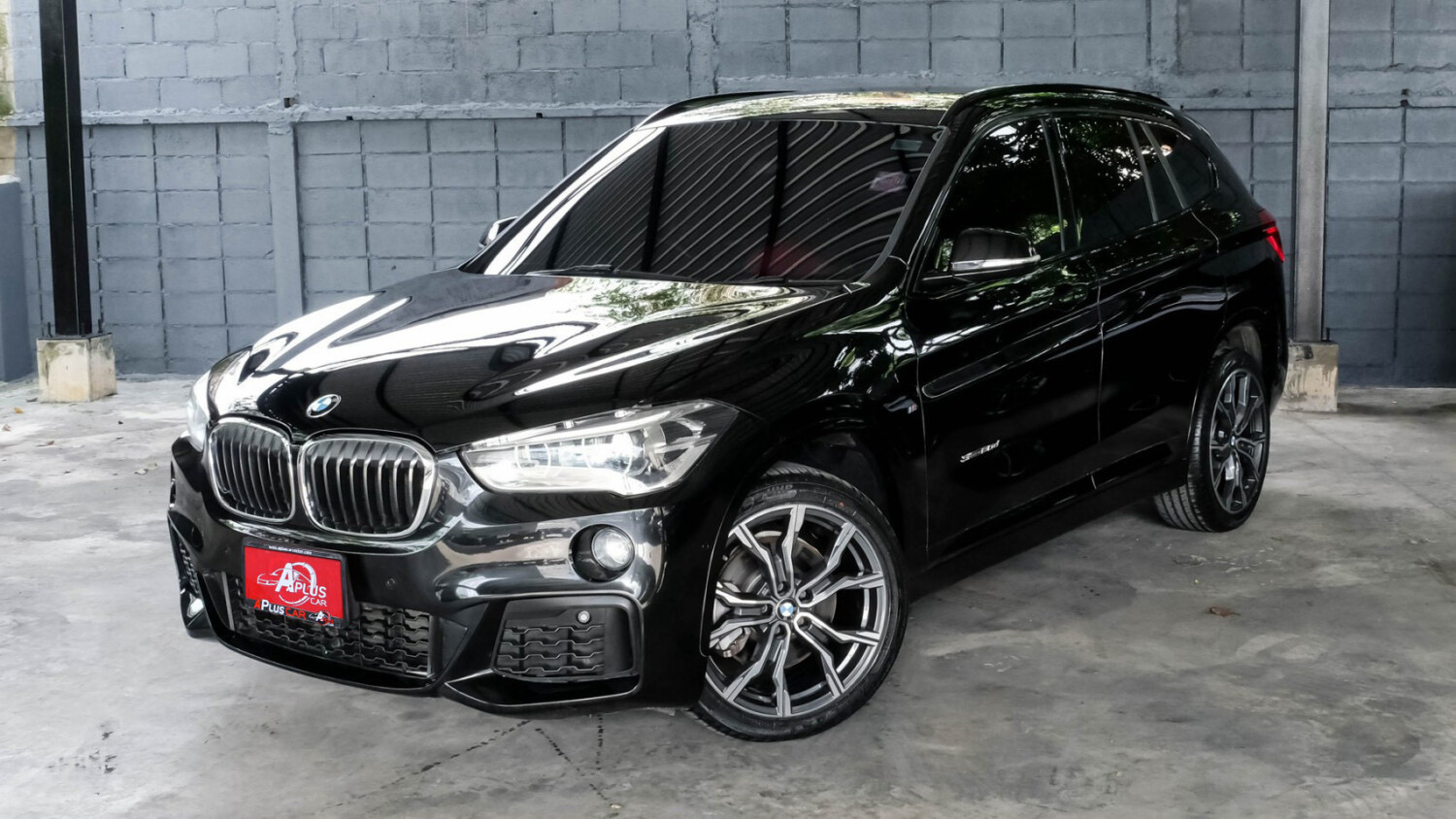LINE_ALBUM_BMW X1 SDRIVE 20D M SPORT ปี18 จด ปี19 สีดำ(ดีเซล)_260810_1