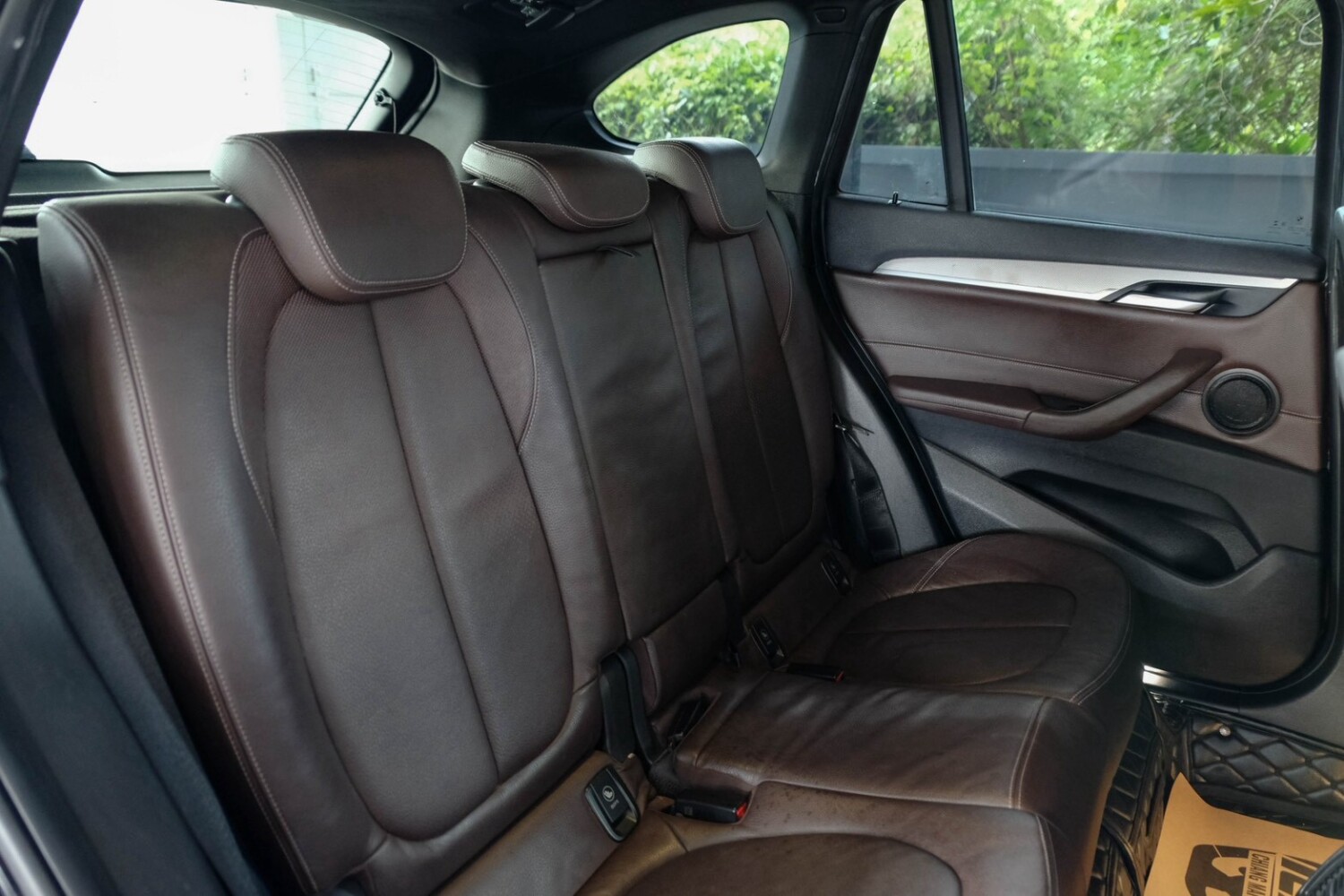 LINE_ALBUM_BMW X1 SDRIVE 20D M SPORT ปี18 จด ปี19 สีดำ(ดีเซล)_260810_12