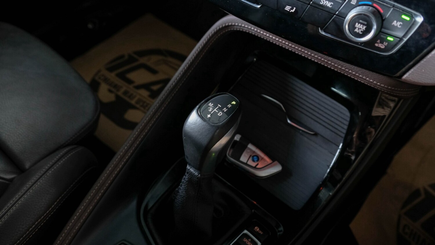 LINE_ALBUM_BMW X1 SDRIVE 20D M SPORT ปี18 จด ปี19 สีดำ(ดีเซล)_260810_18
