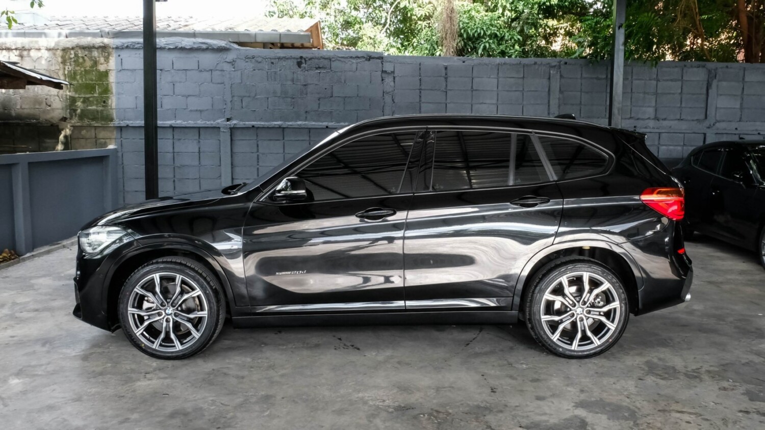 LINE_ALBUM_BMW X1 SDRIVE 20D M SPORT ปี18 จด ปี19 สีดำ(ดีเซล)_260810_5