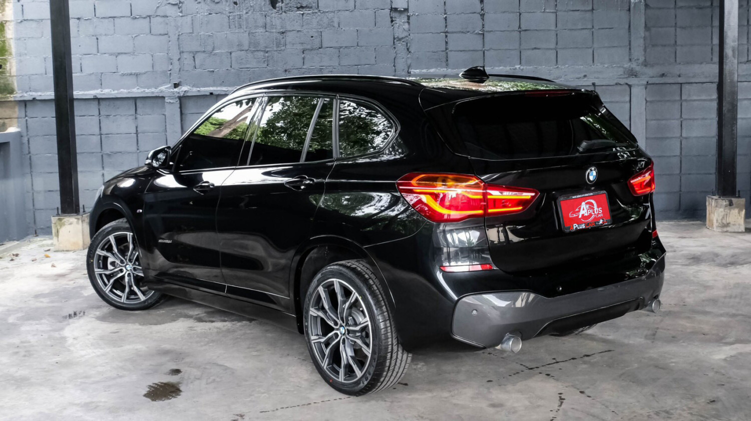 LINE_ALBUM_BMW X1 SDRIVE 20D M SPORT ปี18 จด ปี19 สีดำ(ดีเซล)_260810_6