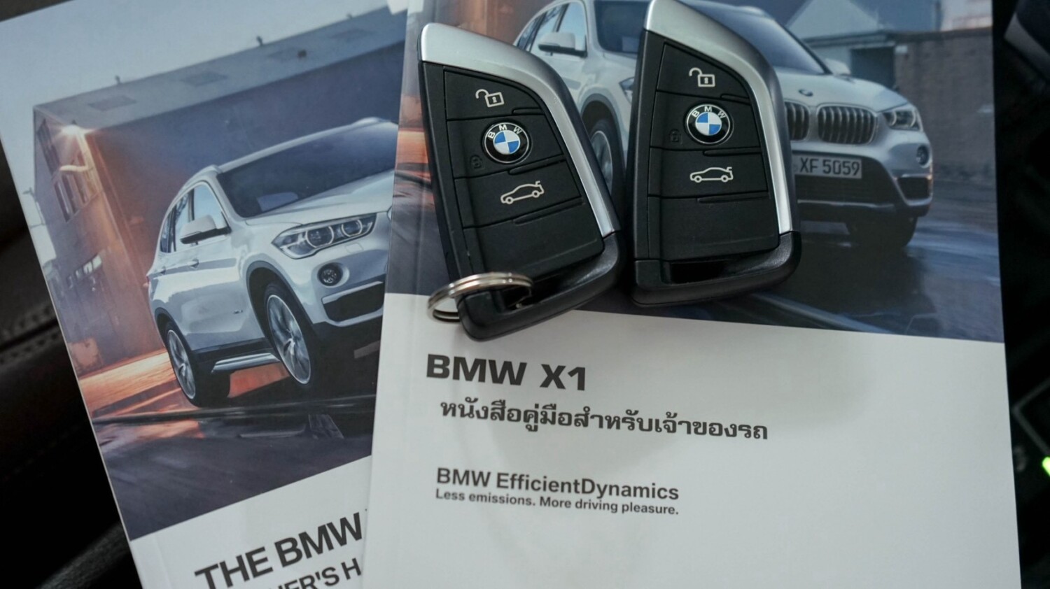 LINE_ALBUM_BMW X1 sDrive18i xLine ปี17 จด 18 (เบนซิน) สีดำ_260826_22
