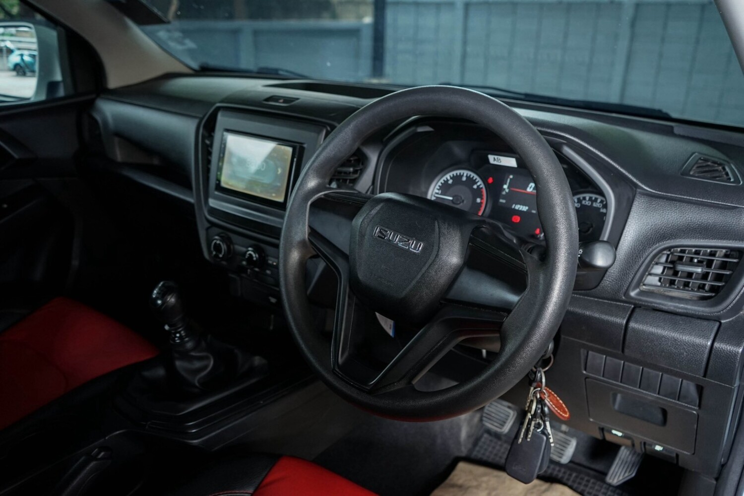 LINE_ALBUM_DMAX CAB ปี2020 ตัวS สีขาว mt ไมล์ 110,000km_260828_9