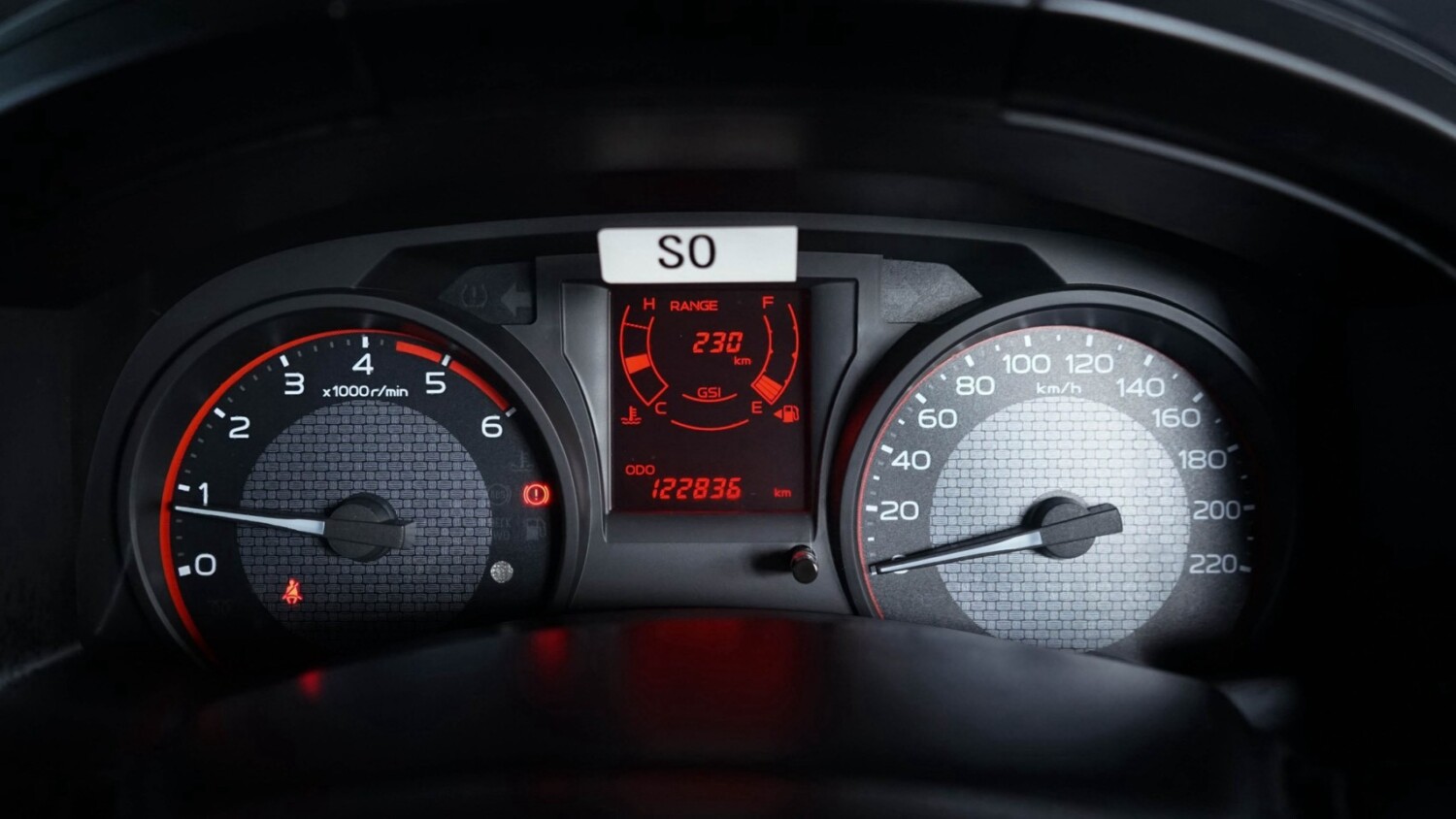 LINE_ALBUM_Dmax cab 1.9 ปี18 สีขาว ไมล์ 110,000 km เกียร์ mt_260822_14