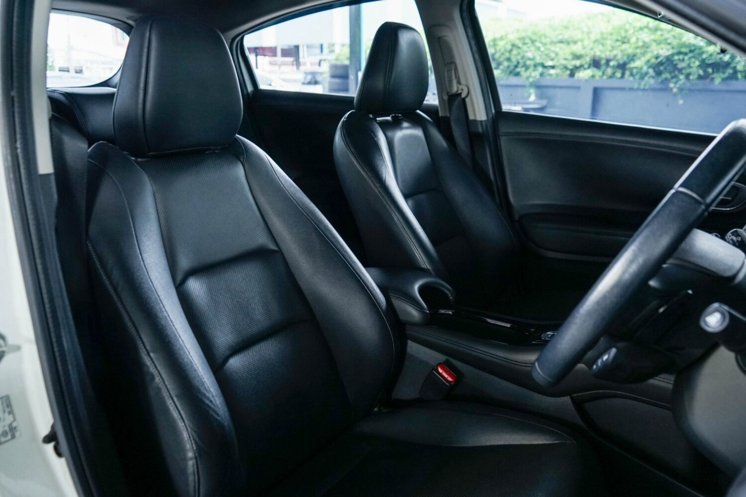 LINE_ALBUM_HONDA HRV 1.8 EL ปี18 จด ปี19 สีขาว เทิร์น ora_260818_11