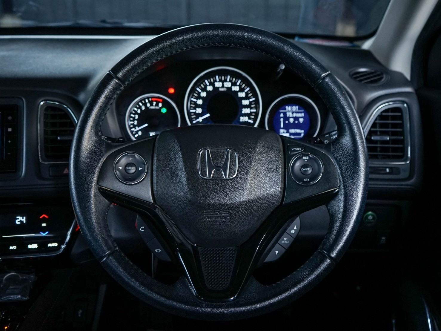 LINE_ALBUM_HONDA HRV 1.8 EL ปี18 จด ปี19 สีขาว เทิร์น ora_260818_14