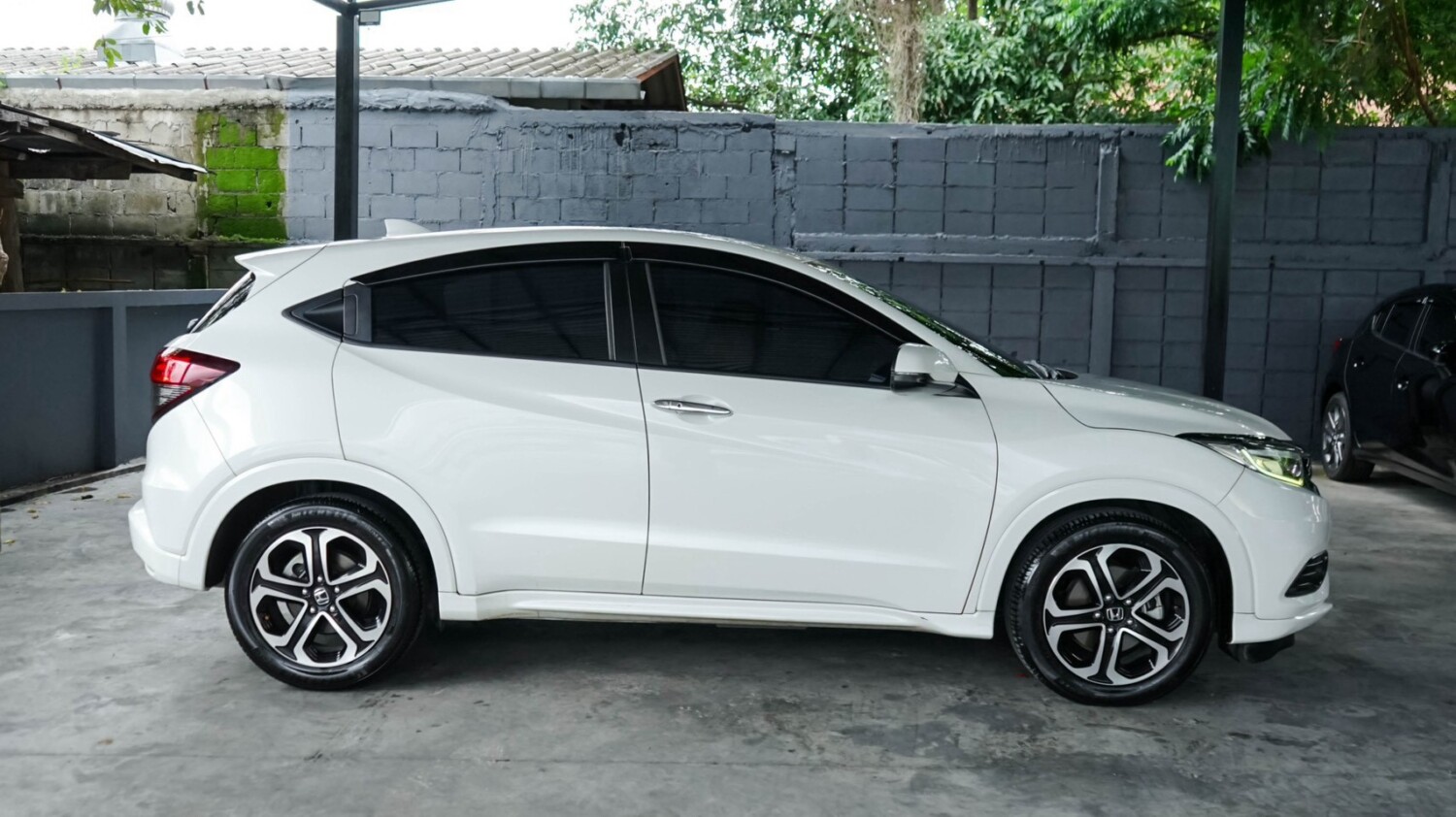 LINE_ALBUM_HONDA HRV 1.8 EL ปี18 จด ปี19 สีขาว เทิร์น ora_260818_4