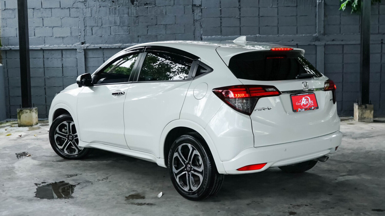 LINE_ALBUM_HONDA HRV 1.8 EL ปี18 จด ปี19 สีขาว เทิร์น ora_260818_6