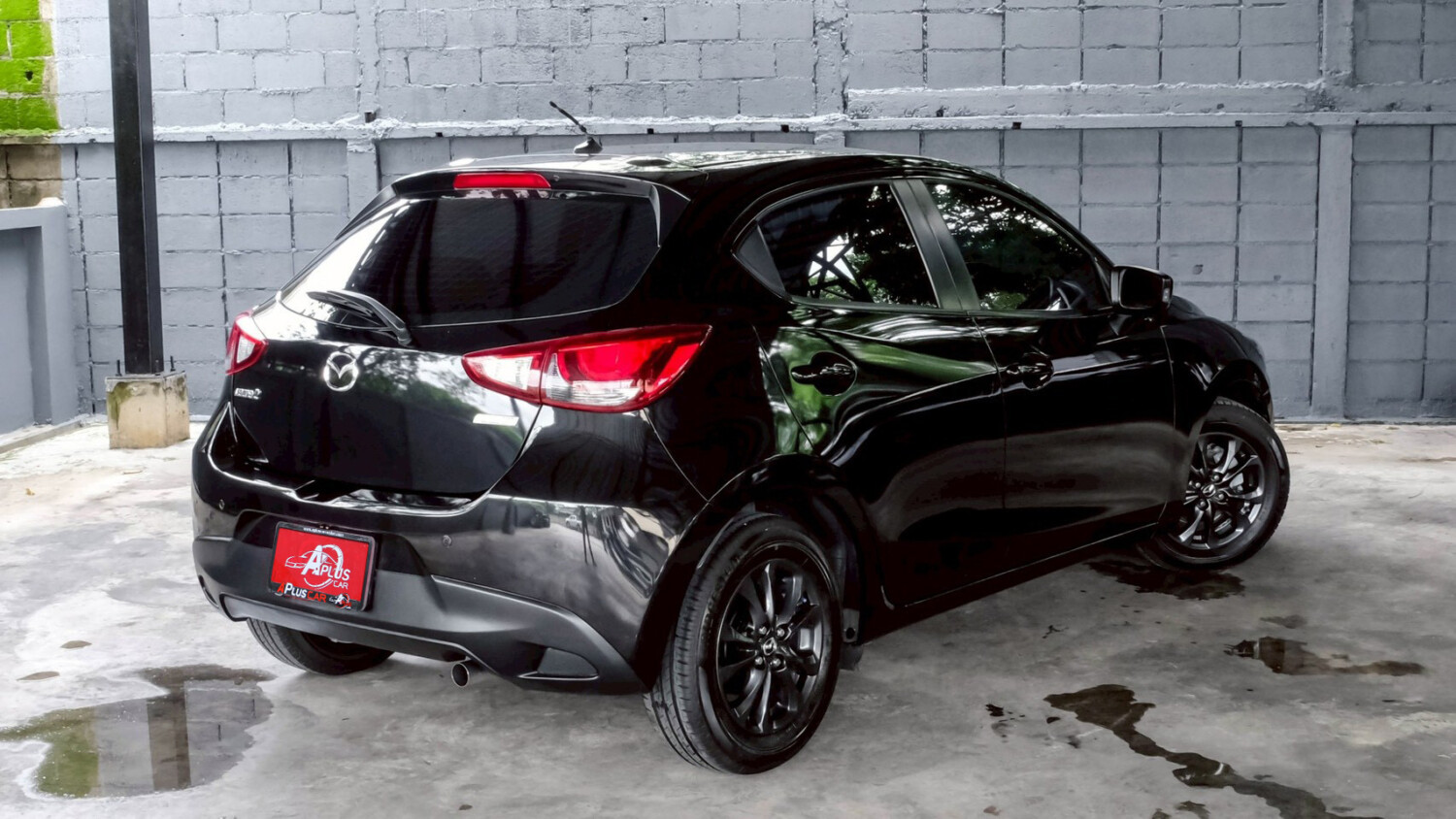 LINE_ALBUM_MAZDA2 5dr ปี16(แท้) ตัวc สีดำ ไมล์ 58,000km_260715_8