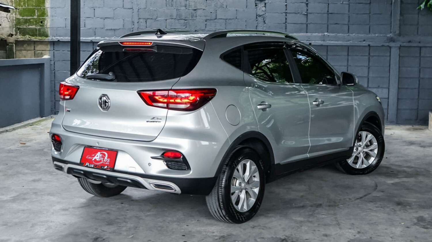 LINE_ALBUM_MG ZS 1.5 D+ ปี21 จด ปี22 สีบรอนซ์ ไมล์ 80,000km_260828_8