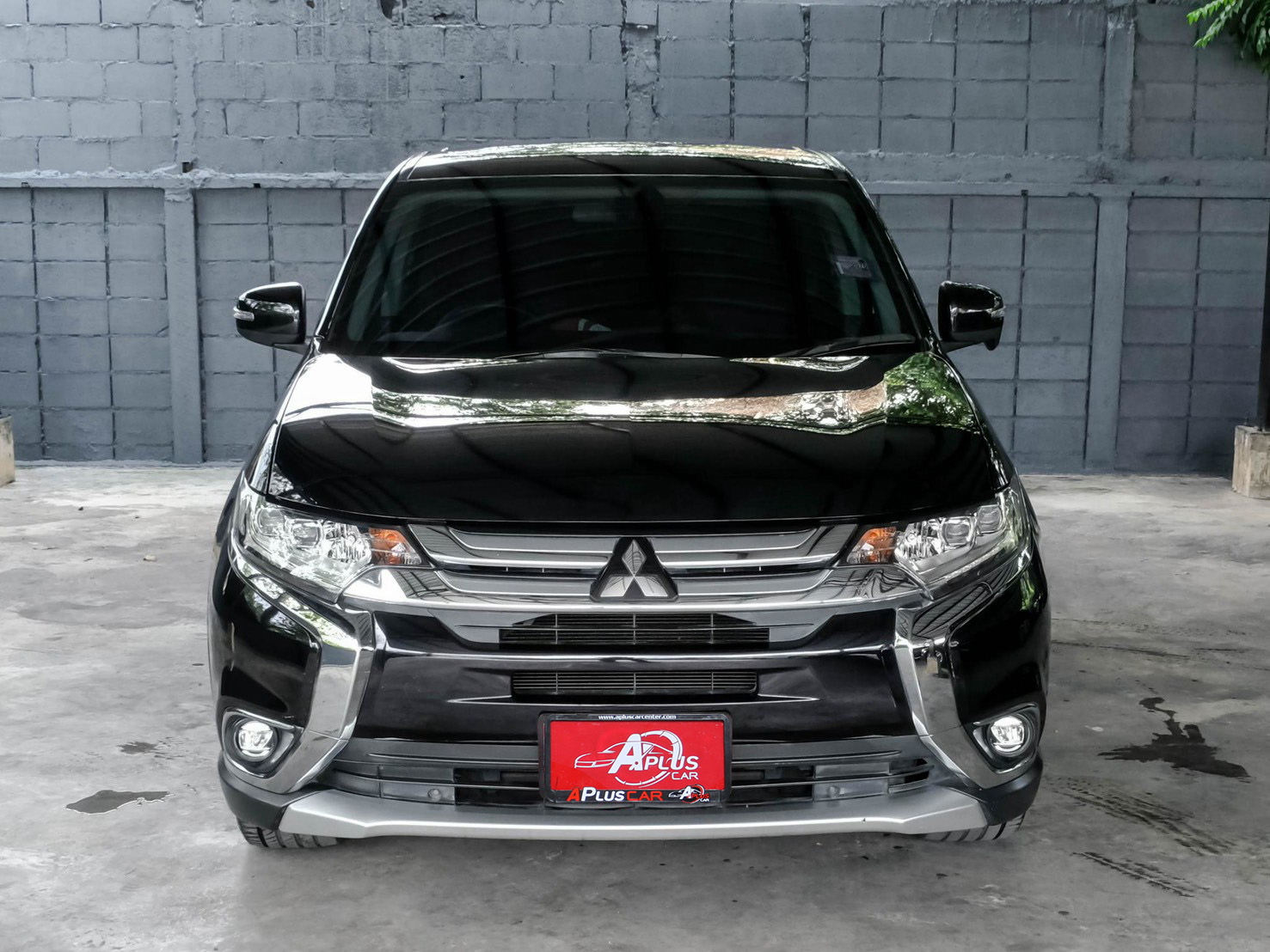 LINE_ALBUM_Mitsubishi Outlander 2.0 ปี2017 จด 2018 สีดำ auto_260806_2