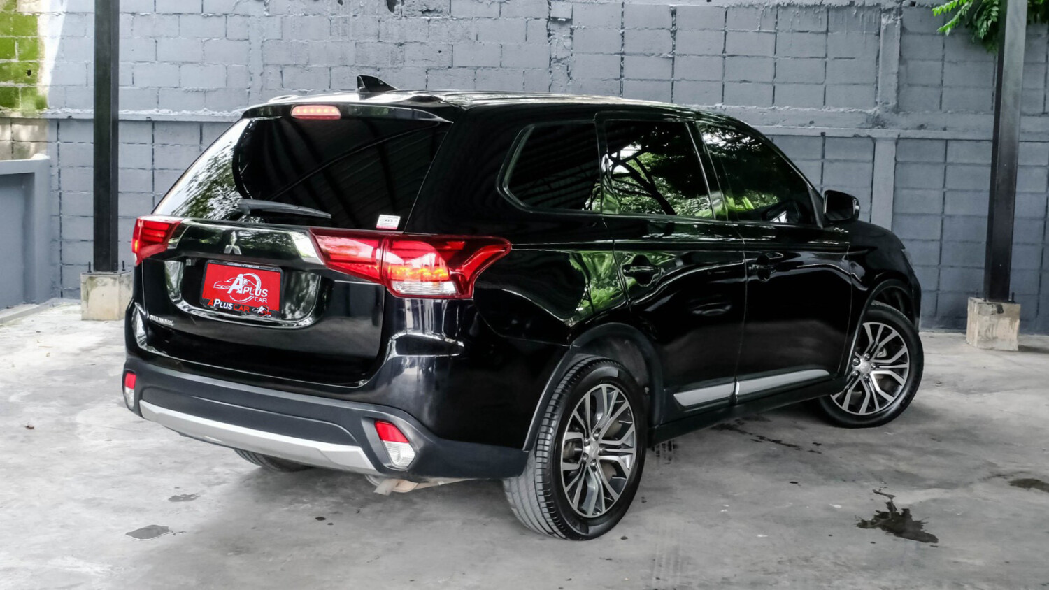 LINE_ALBUM_Mitsubishi Outlander 2.0 ปี2017 จด 2018 สีดำ auto_260806_8