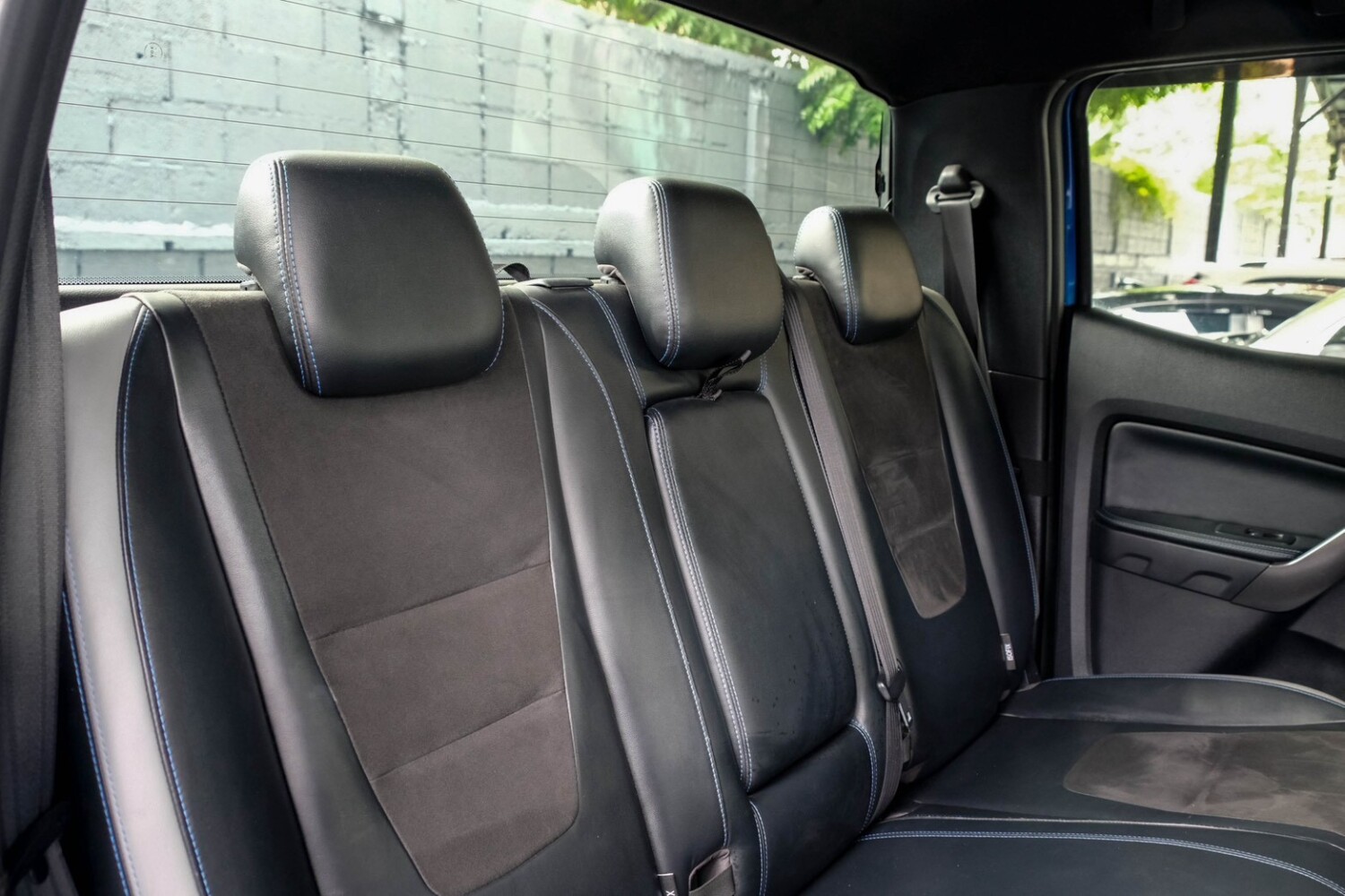 LINE_ALBUM_Ranger raptor ปี18 สีน้ำเงิน at 4wd ไมล์ 107000km_260812_12