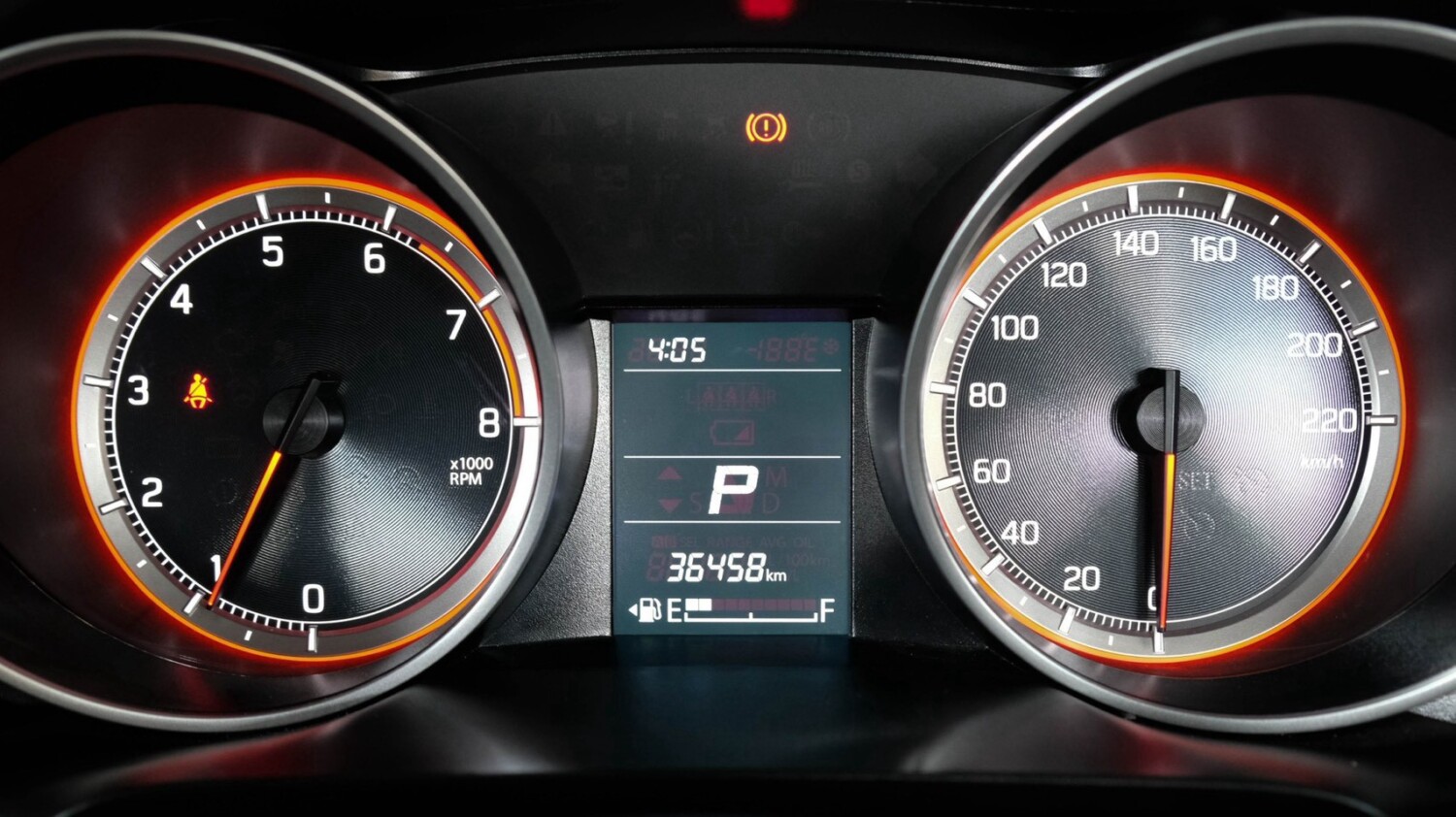 LINE_ALBUM_SUZUKI SWIFT 1.2 GL SPORT Edition ปี20 สีดำ auto_260806_14