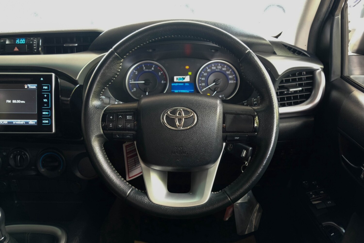 LINE_ALBUM_Toyota revo 2.4 ปี19 จด 20 สีดำ prerunner cab mt_260810_13