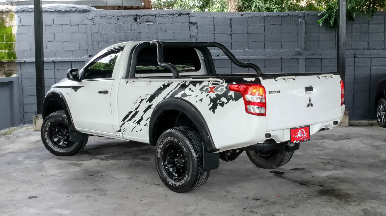 LINE_ALBUM_Triton 2.5 4wd ตอนเดียว เกียร์ ธรรมดา ปี2017 สีขาว_260815_6