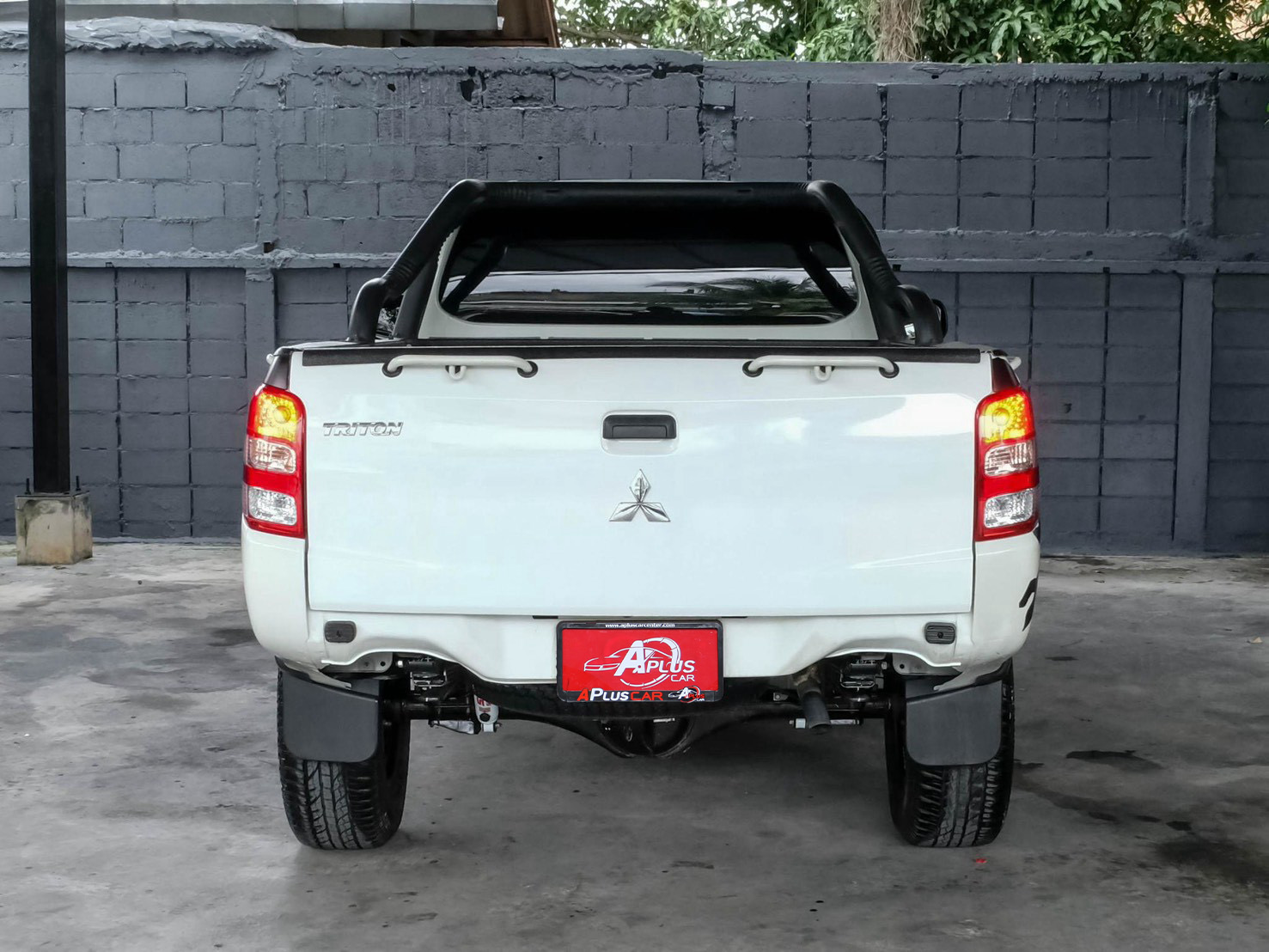 LINE_ALBUM_Triton 2.5 4wd ตอนเดียว เกียร์ ธรรมดา ปี2017 สีขาว_260815_7
