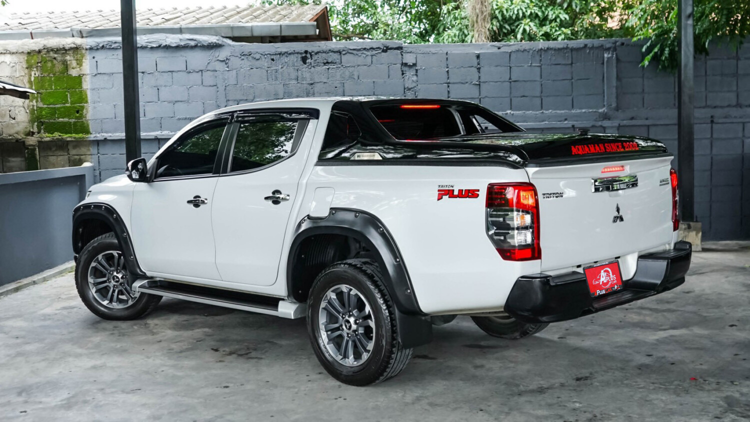 LINE_ALBUM_Triton 4dr ปี19 auto GT สีขาว ไมล์ 110,000km_260818_6