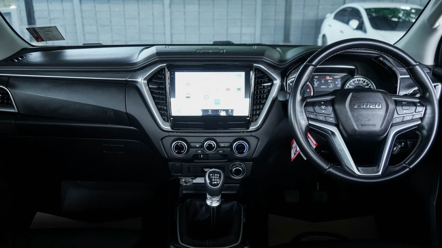 LINE_ALBUM_DMAX CAB ปี21 จด ปี22 สีบรอนซ์ 3.0 4WD เกียร์ Mt_260926_12